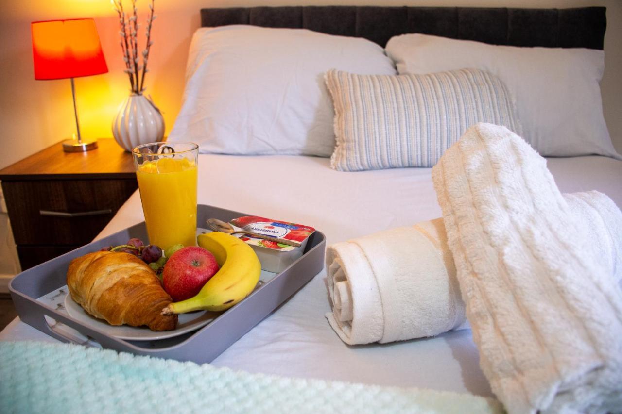 Royale Green View House- Free Parking, Wifi, Perfect For Contractors And Holiday Northampton Luaran gambar